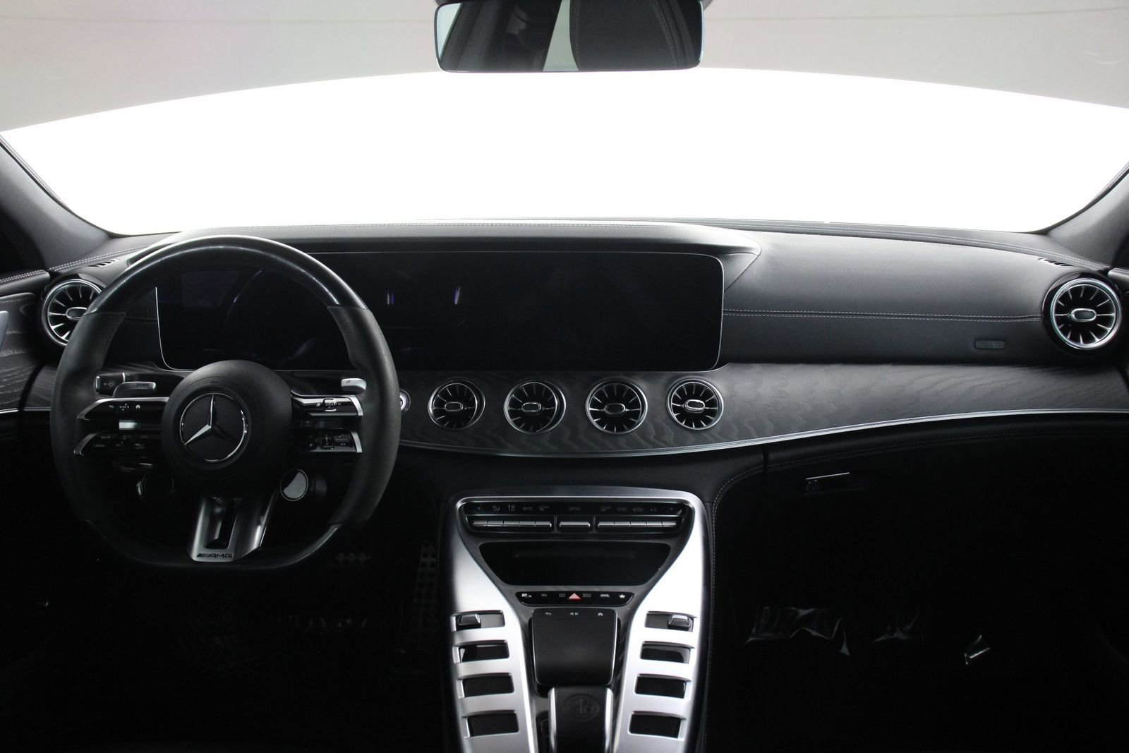 Used 2022 Mercedes-Benz AMG GT 43 image 7