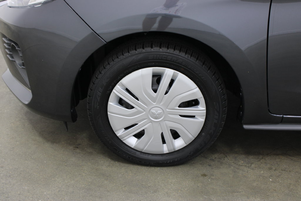 Used 2024 Mitsubishi Mirage ES FWD image 25