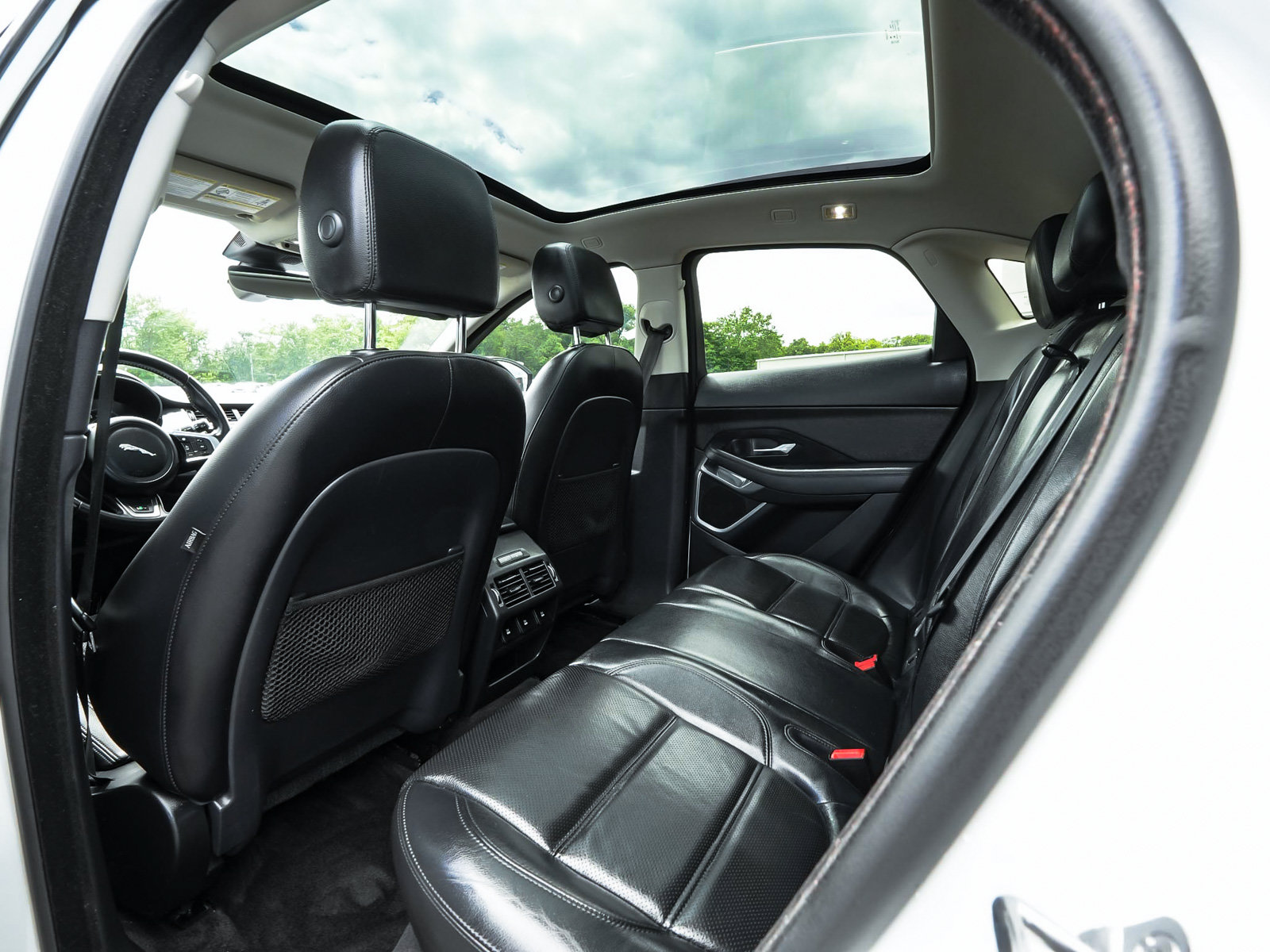 Used 2020 Jaguar E-PACE SE AWD/4WD image 35