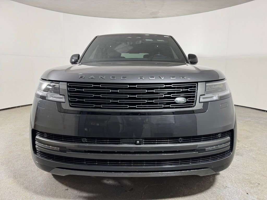 Used 2024 Land Rover Range Rover Autobiography AWD/4WD image 2