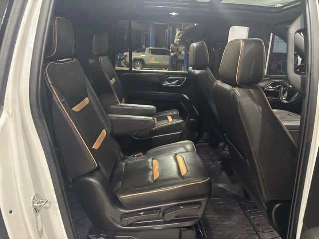 Used 2022 GMC Yukon XL AT4 image 17