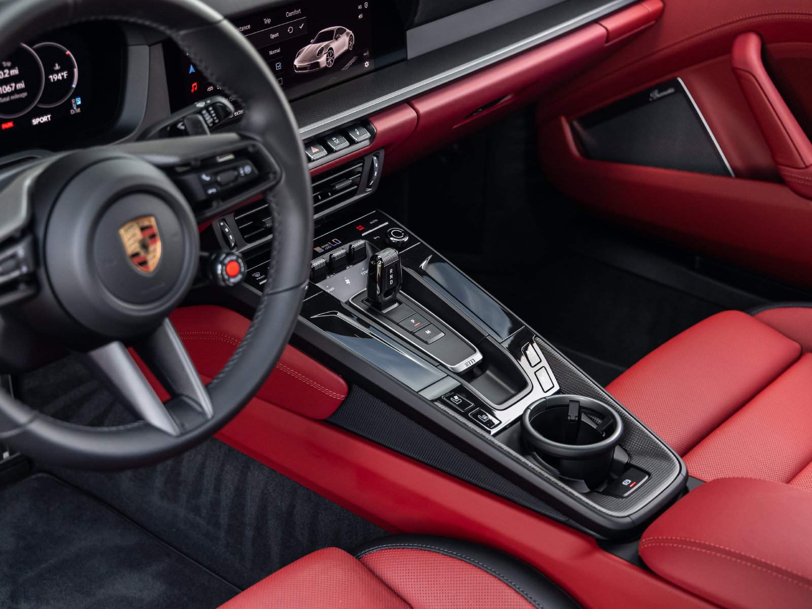 Used 2025 Porsche 911 Carrera RWD image 33