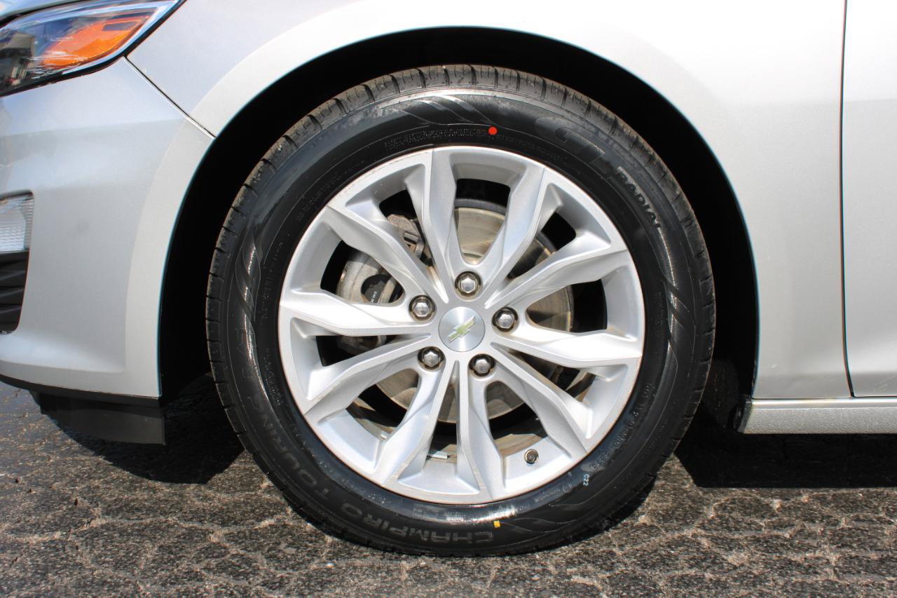 Used 2020 Chevrolet Malibu LT FWD image 49