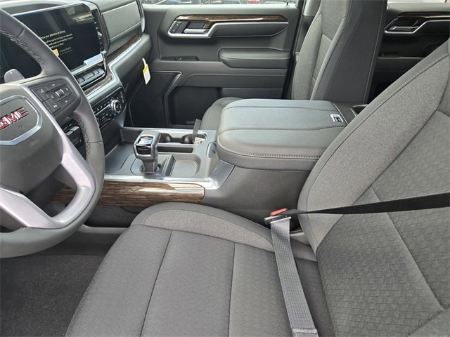 New 2026 GMC Sierra 1500 Elevation image 17