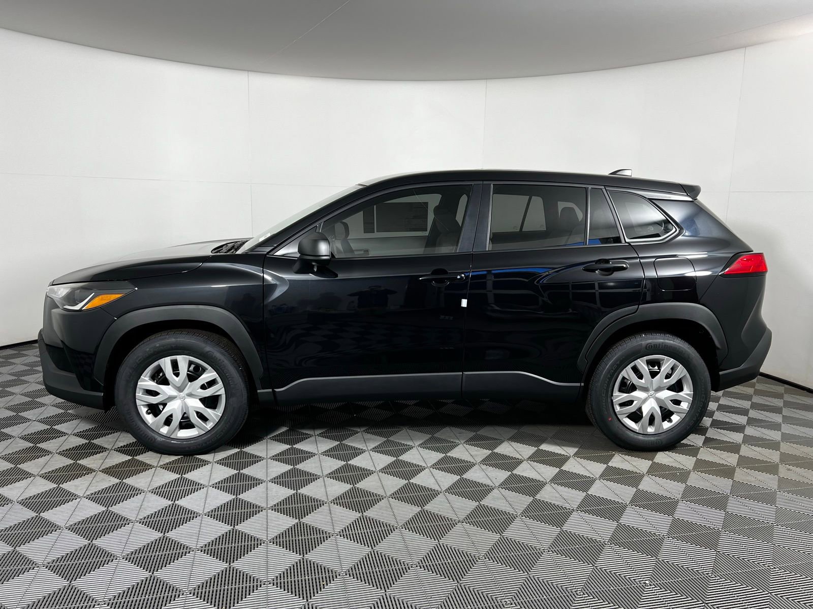 New 2026 Toyota Corolla Cross L image 8