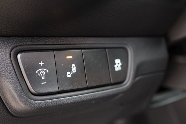 Used 2023 Kia Forte LXS w/ LXS Technology Package image 17