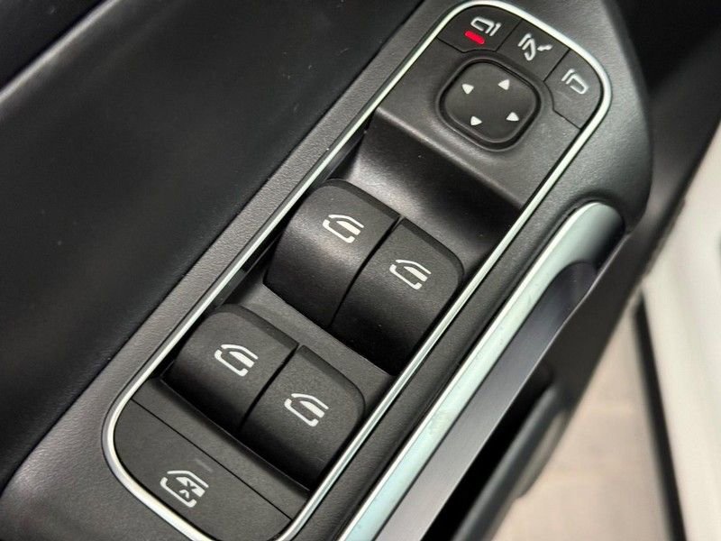 New 2026 Mercedes-Benz GLB 250 4MATIC image 13