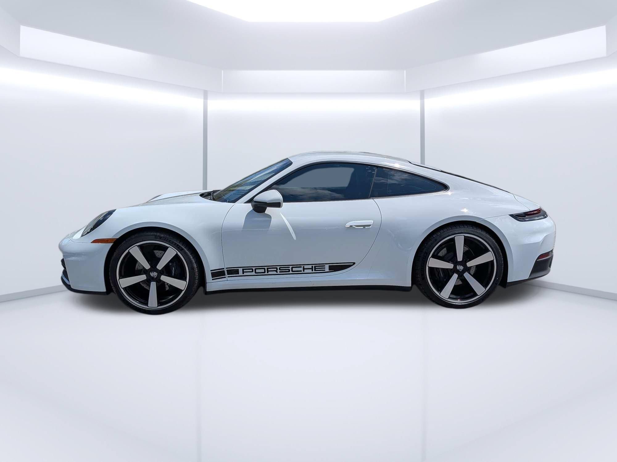Used 2026 Porsche 911 Carrera RWD image 6
