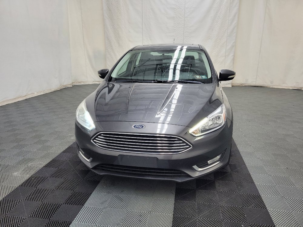 Used 2017 Ford Focus Titanium FWD image 15