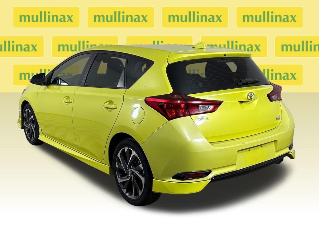Used 2017 Toyota Corolla iM image 9