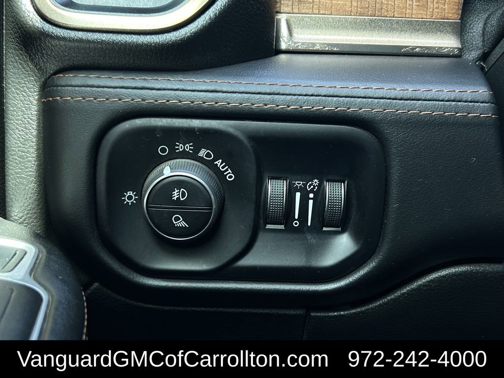 Used 2020 RAM 3500 Limited image 28