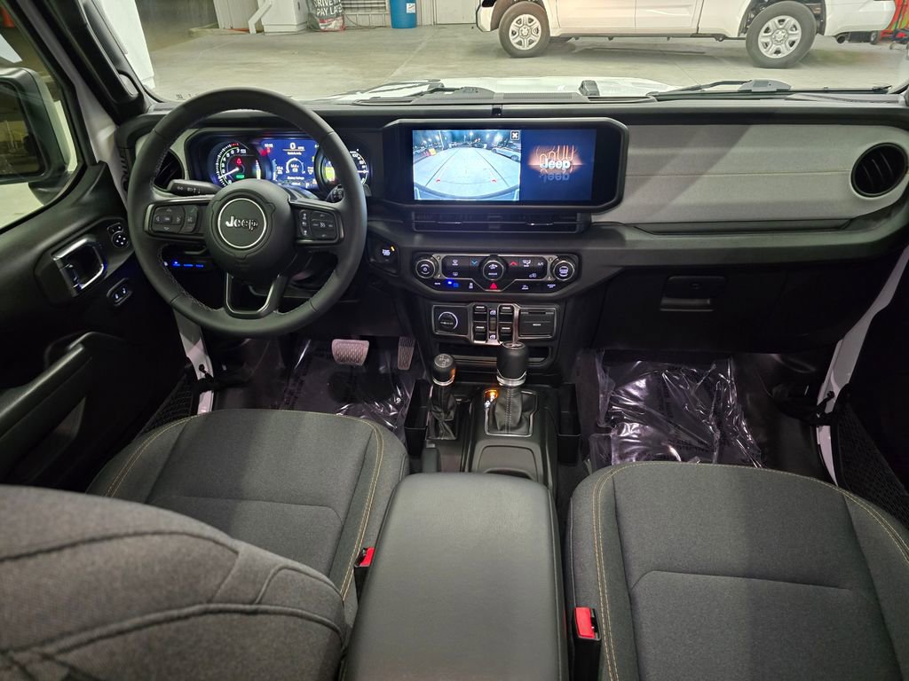 Used 2025 Jeep Wrangler Sport S image 37
