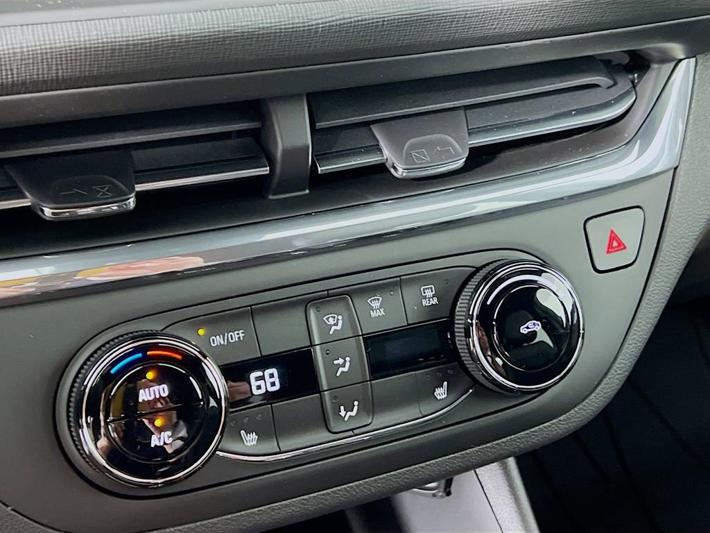 New 2025 Buick Envista Preferred w/ Convenience I Package image 13