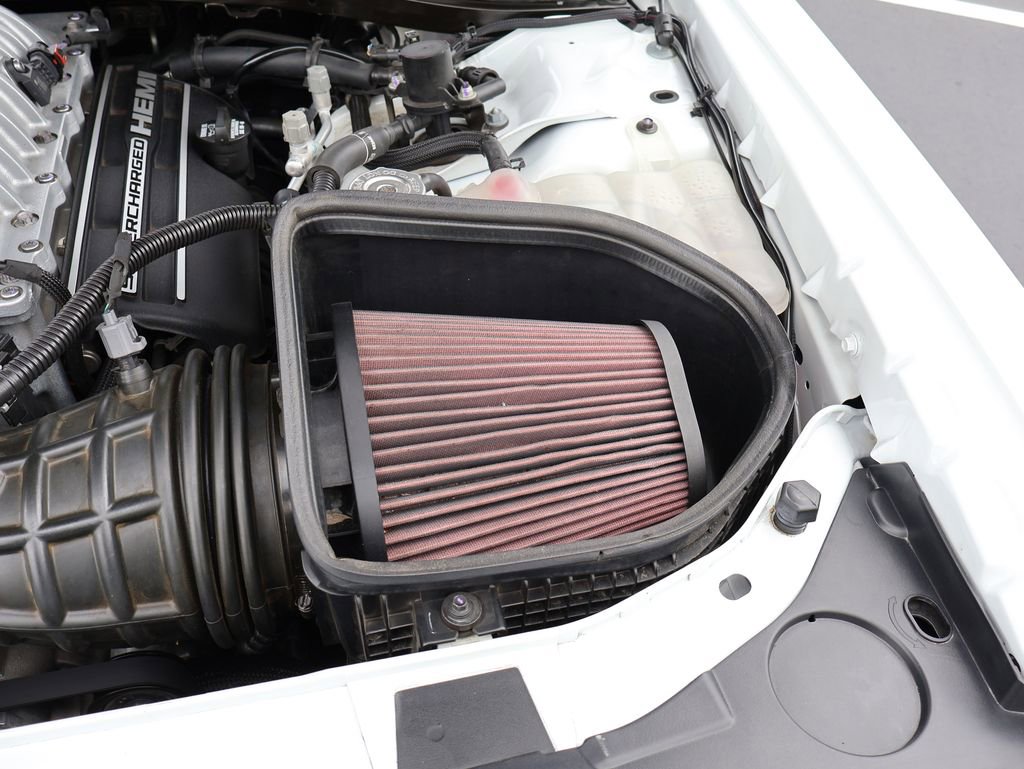 Used 2022 Dodge Challenger SRT Hellcat RWD image 15