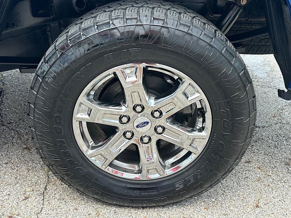 Used 2023 Ford F150 XLT w/ XTR Package AWD/4WD image 27