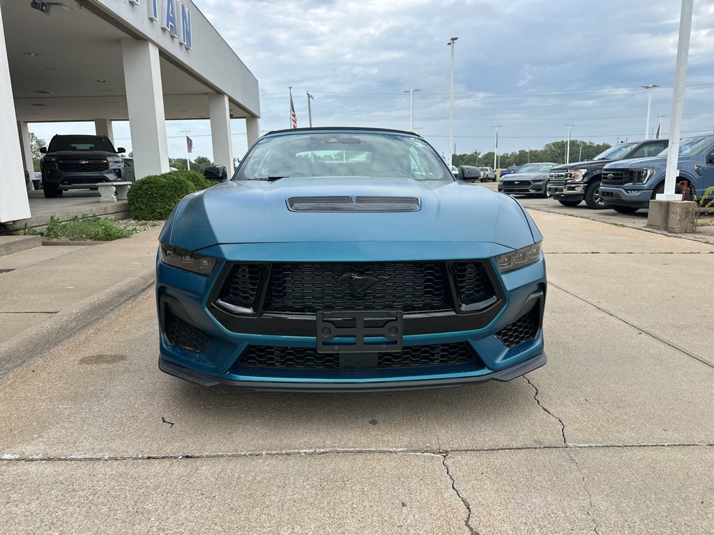 New 2026 Ford Mustang GT Premium w/ GT Performance Package RWD image 13