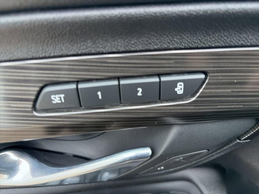 Certified 2021 GMC Terrain SLT image 11