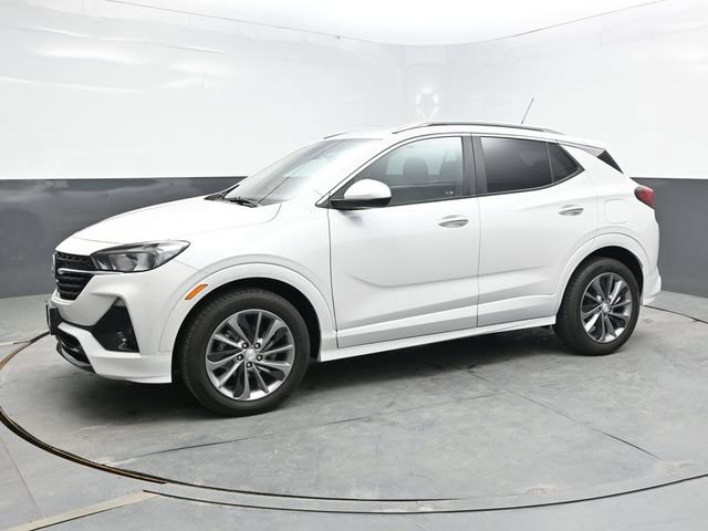 Used 2022 Buick Encore GX Preferred w/ Sport Touring Package FWD image 3