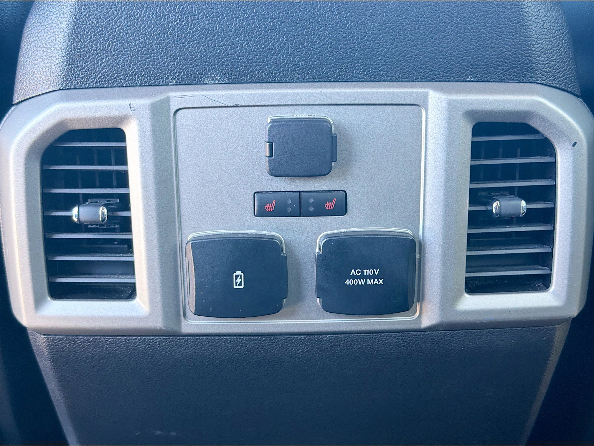 Used 2019 Ford F250 Lariat w/ Lariat Ultimate Package AWD/4WD image 19