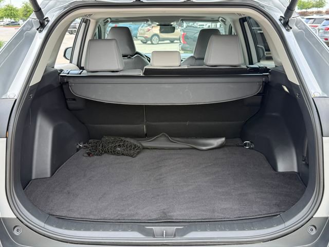 Used 2025 Toyota RAV4 XLE Premium image 29
