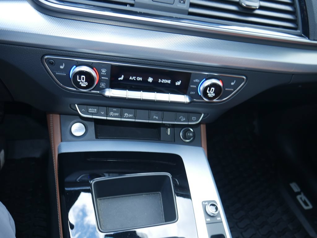 Certified 2024 Audi Q5 2.0T Premium Plus AWD/4WD image 39