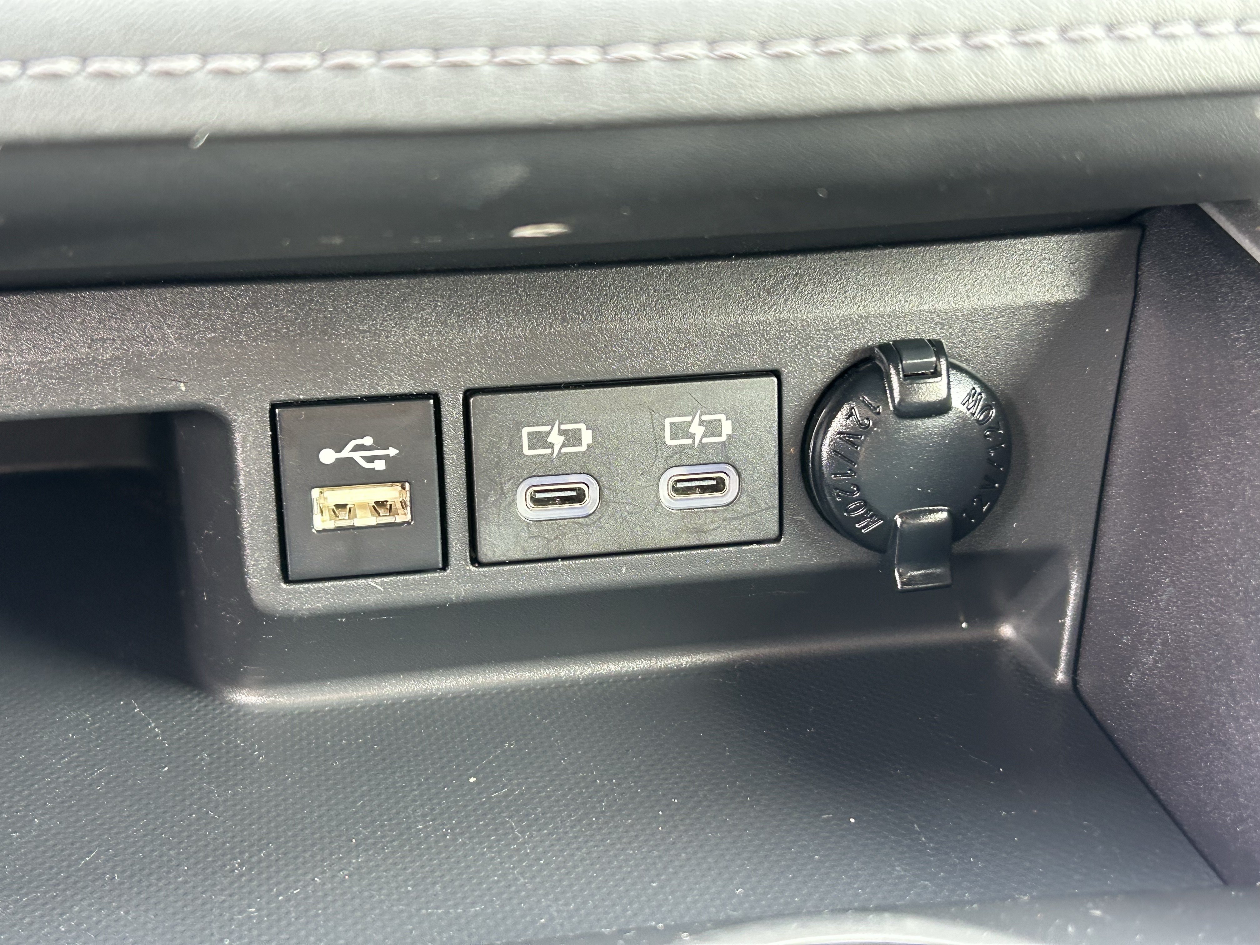Used 2024 Toyota Highlander XSE AWD/4WD image 24