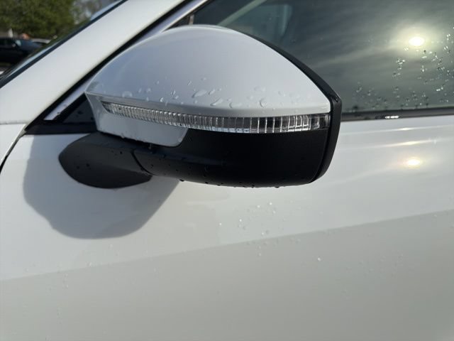 New 2026 Volkswagen Tiguan SE AWD/4WD image 16
