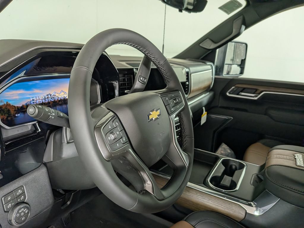New 2026 Chevrolet Silverado 2500 High Country w/ High Country Premium Package AWD/4WD image 18