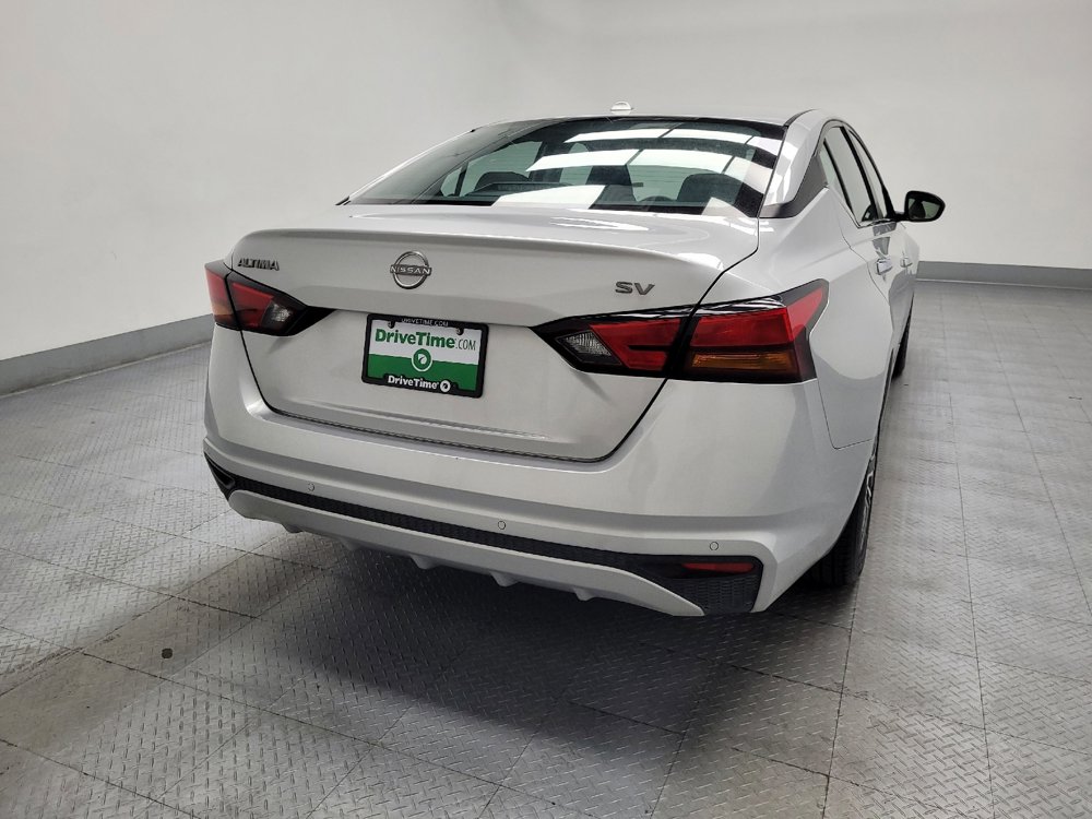 Used 2024 Nissan Altima 2.5 SV image 7