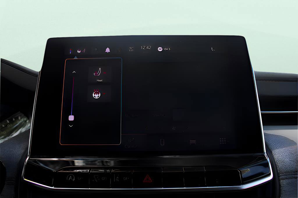 Used 2022 Jeep Compass Latitude image 29