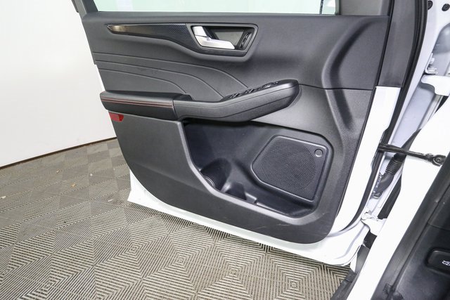 Used 2023 Ford Escape ST-Line w/ Tech Pack #1 image 38