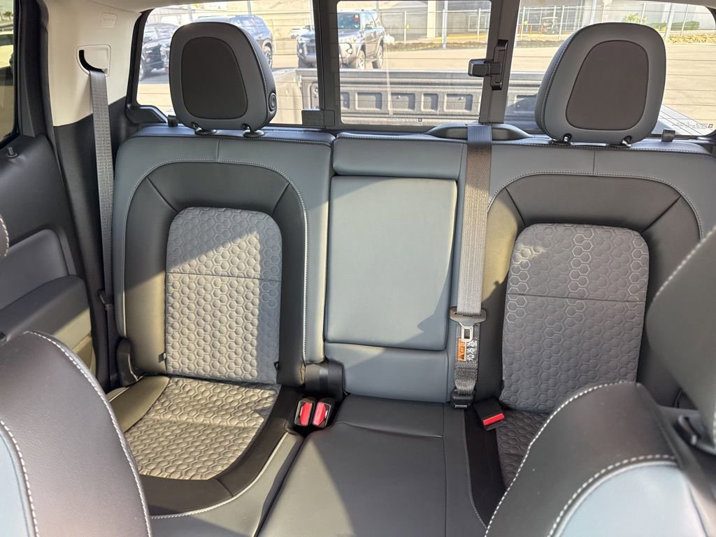 Used 2022 Chevrolet Colorado Z71 image 22