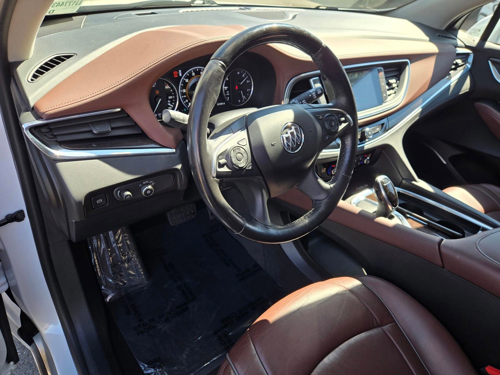 Used 2018 Buick Enclave Avenir w/ Avenir Technology Package image 19