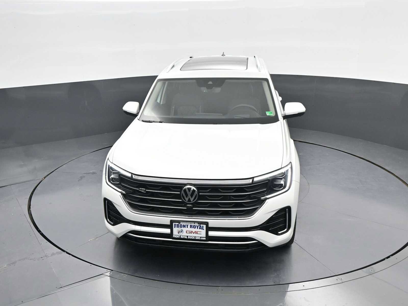 Used 2025 Volkswagen Atlas SEL Premium R-Line image 30