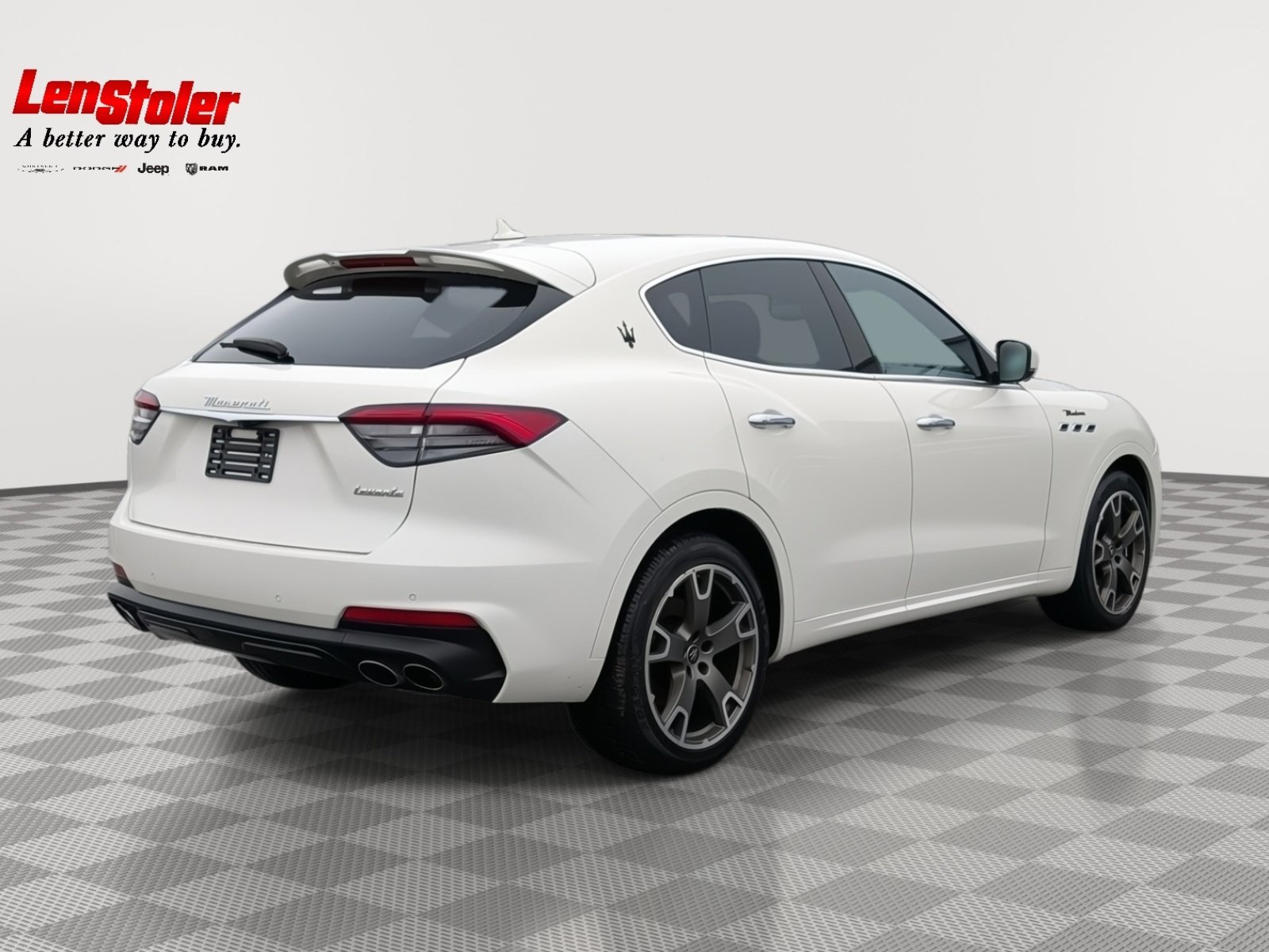 Used 2023 Maserati Levante Modena image 5