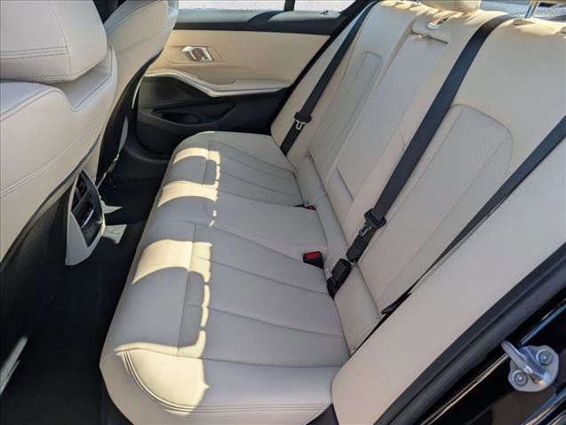 Used 2025 BMW 330i Sedan w/ Convenience Package image 20