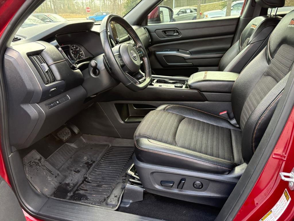 Certified 2024 Nissan Pathfinder Rock Creek image 17