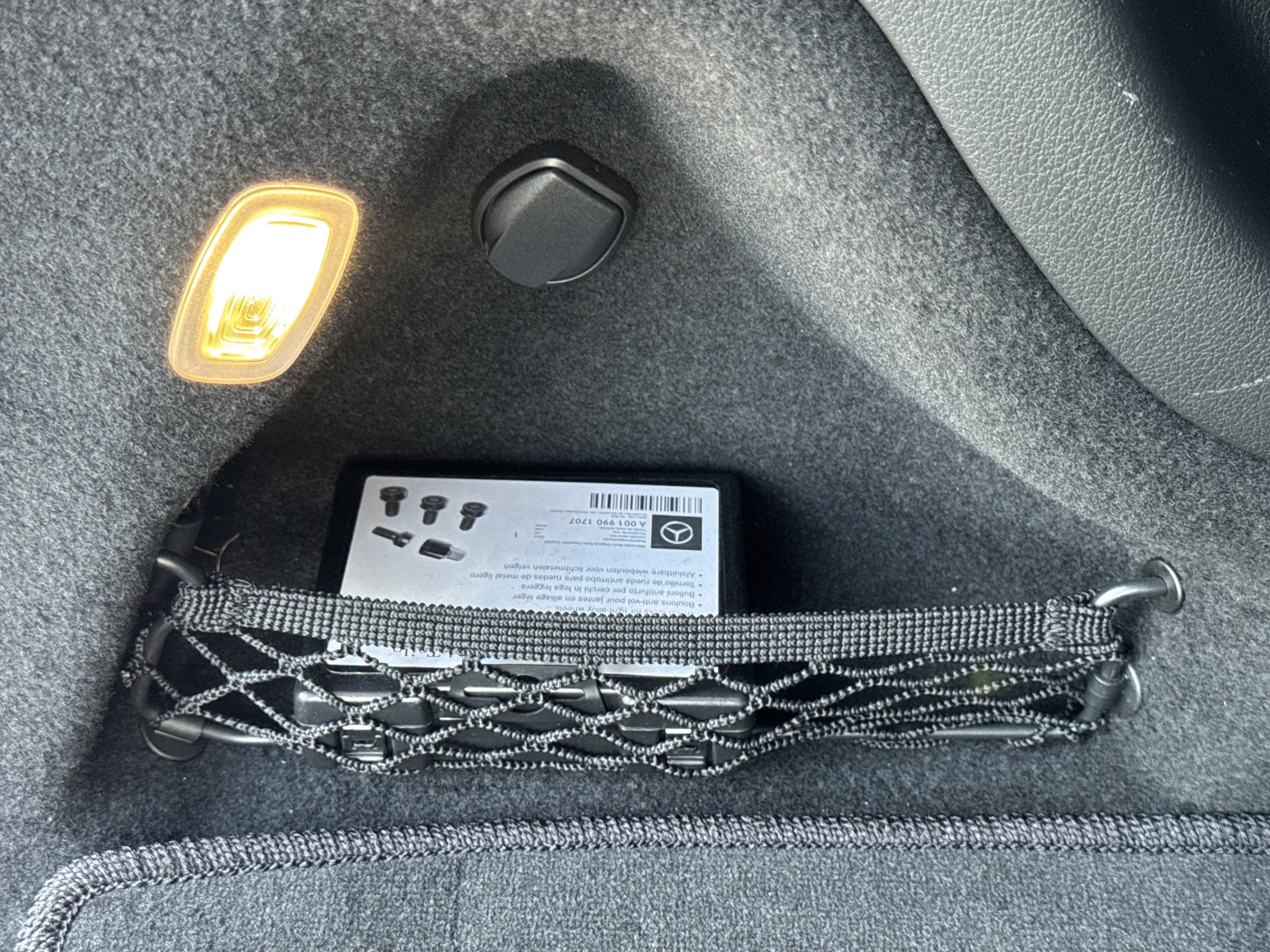 Used 2023 Mercedes-Benz EQB 350 4MATIC SUV w/ Exclusive Package image 37