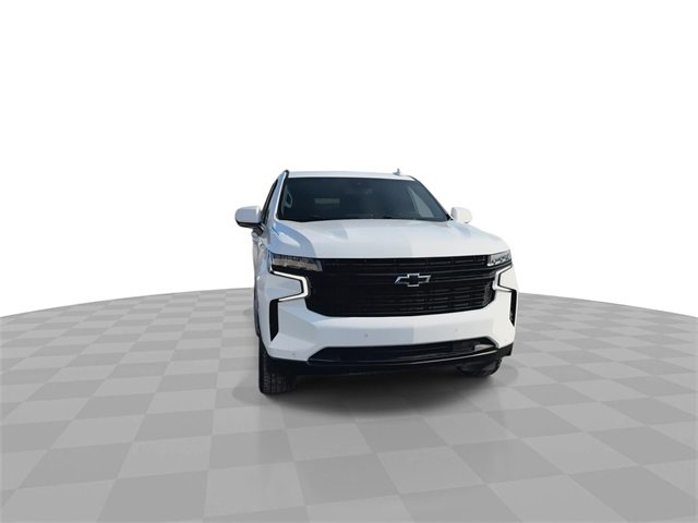 Used 2023 Chevrolet Suburban RST image 3