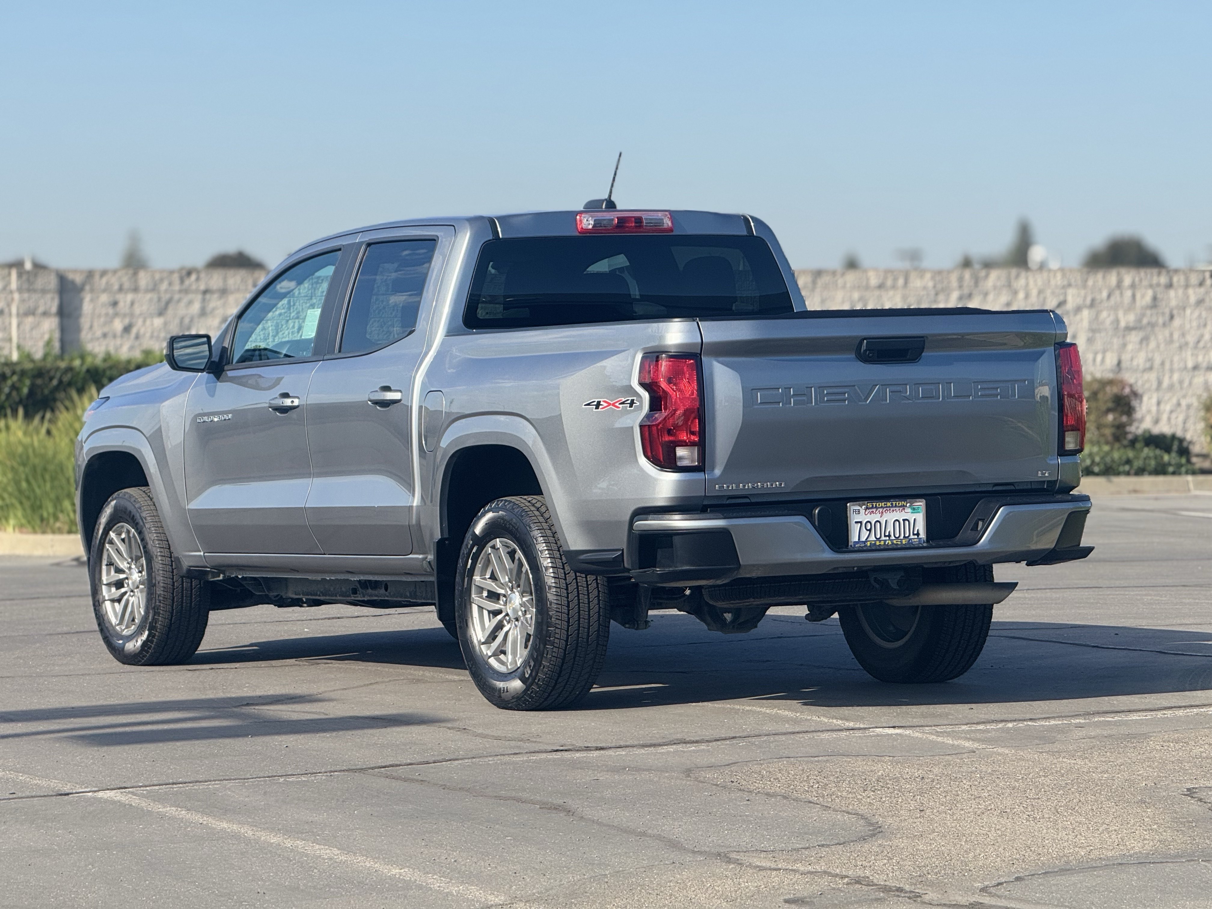 Used 2024 Chevrolet Colorado LT AWD/4WD image 5