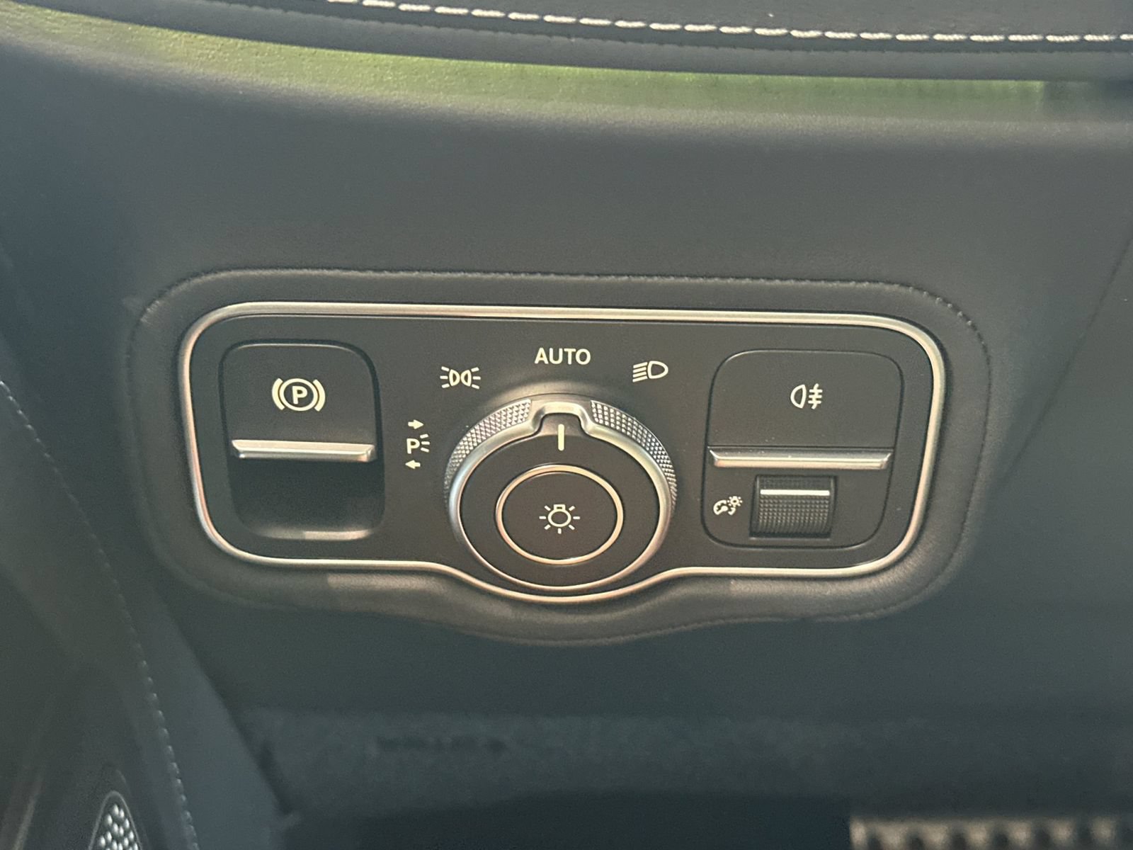 New 2026 Mercedes-Benz G 550 image 30
