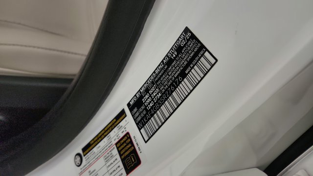 Used 2025 Mercedes-Benz C 300 Sedan image 81