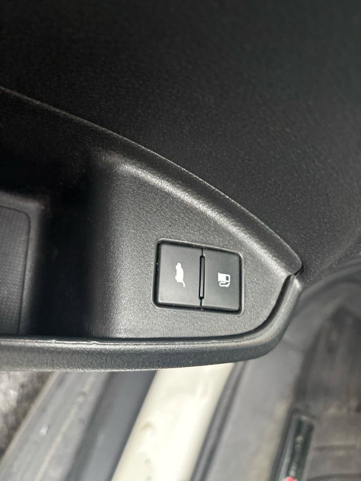 Used 2019 Honda Pilot EX-L image 12