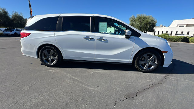 Used 2022 Honda Odyssey EX image 3