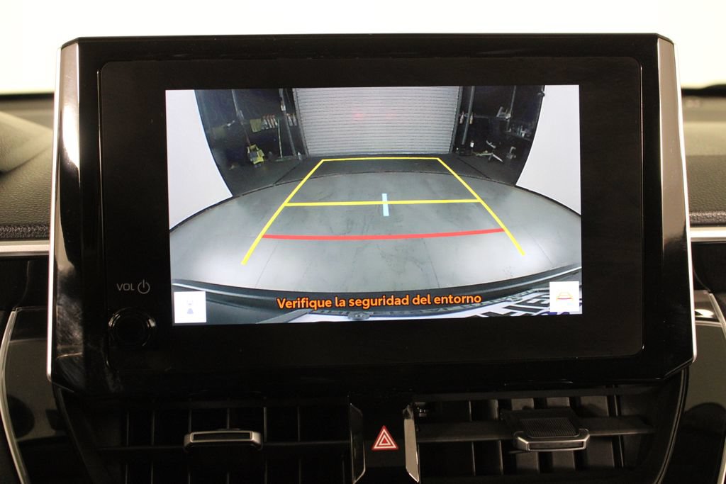 Used 2023 Toyota Corolla Cross XLE w/ Convenience Package FWD image 30