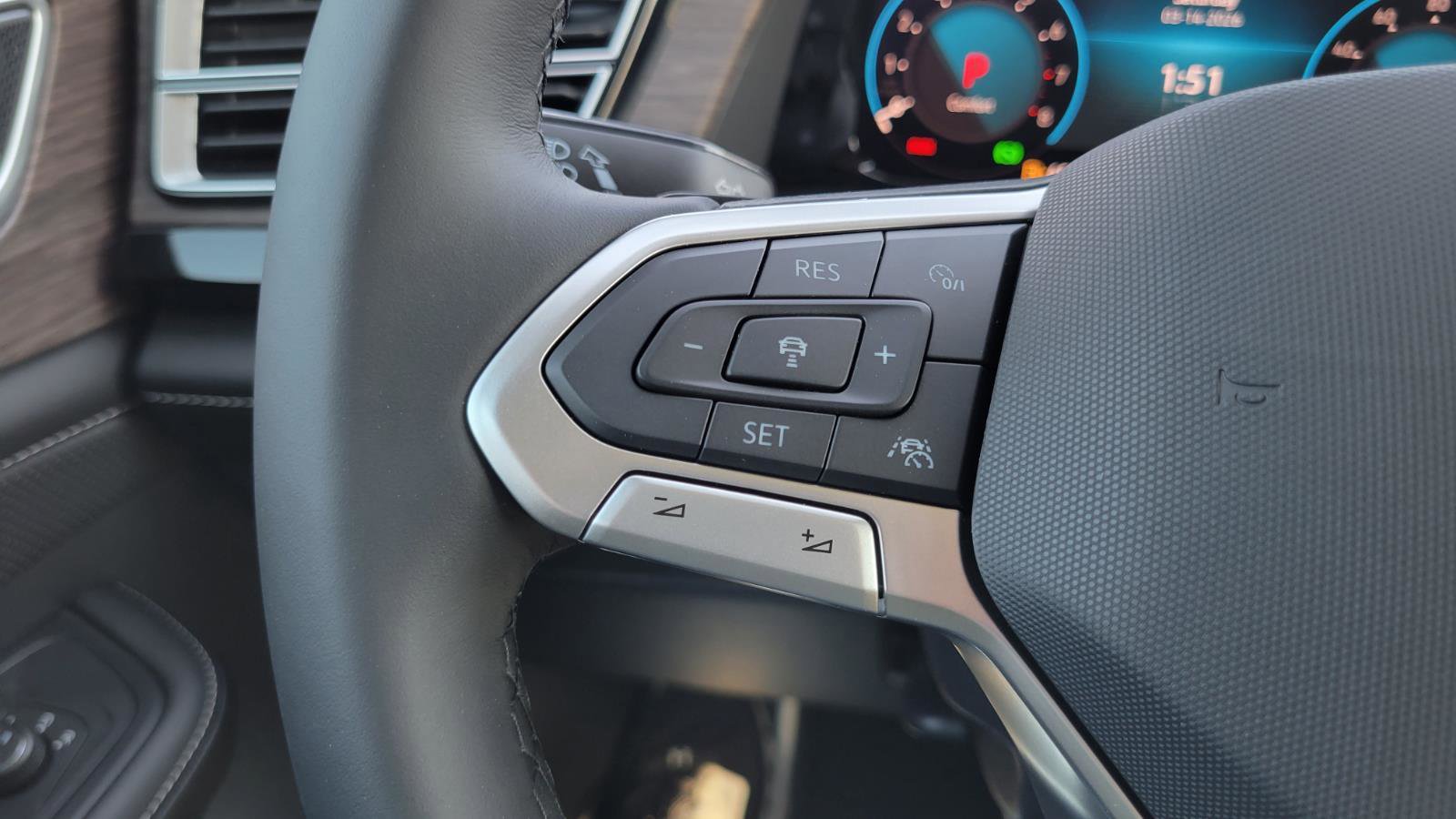 New 2026 Volkswagen Atlas SEL Premium R-Line image 28