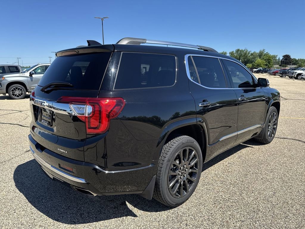 Certified 2023 GMC Acadia Denali w/ Black Diamond Edition AWD/4WD image 7