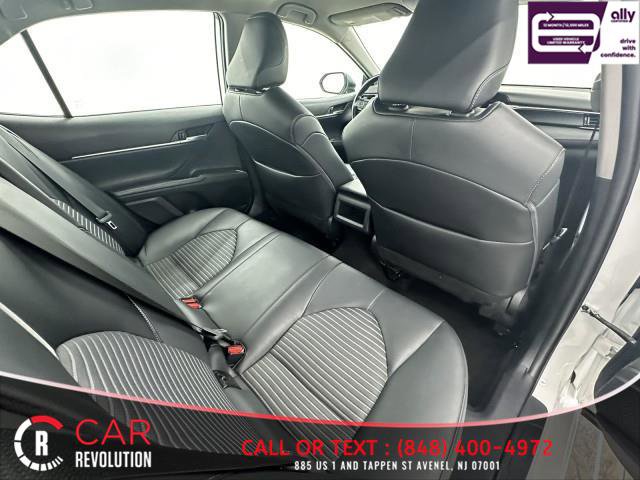 Used 2022 Toyota Camry SE FWD image 40