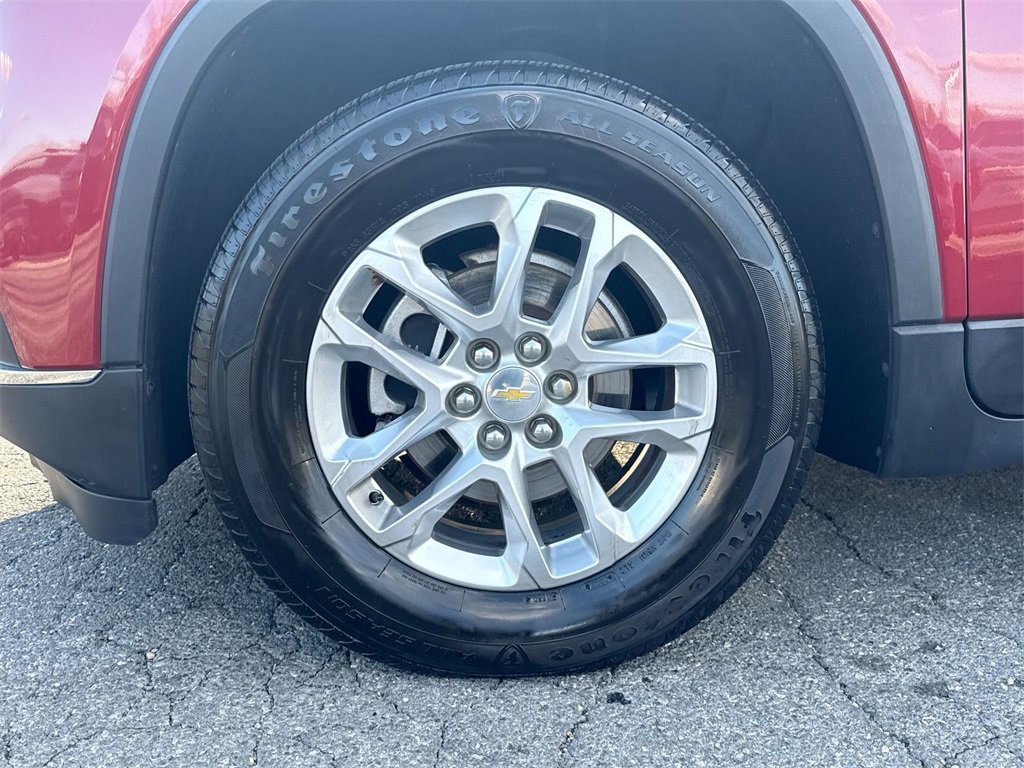 Used 2019 Chevrolet Traverse LT image 18