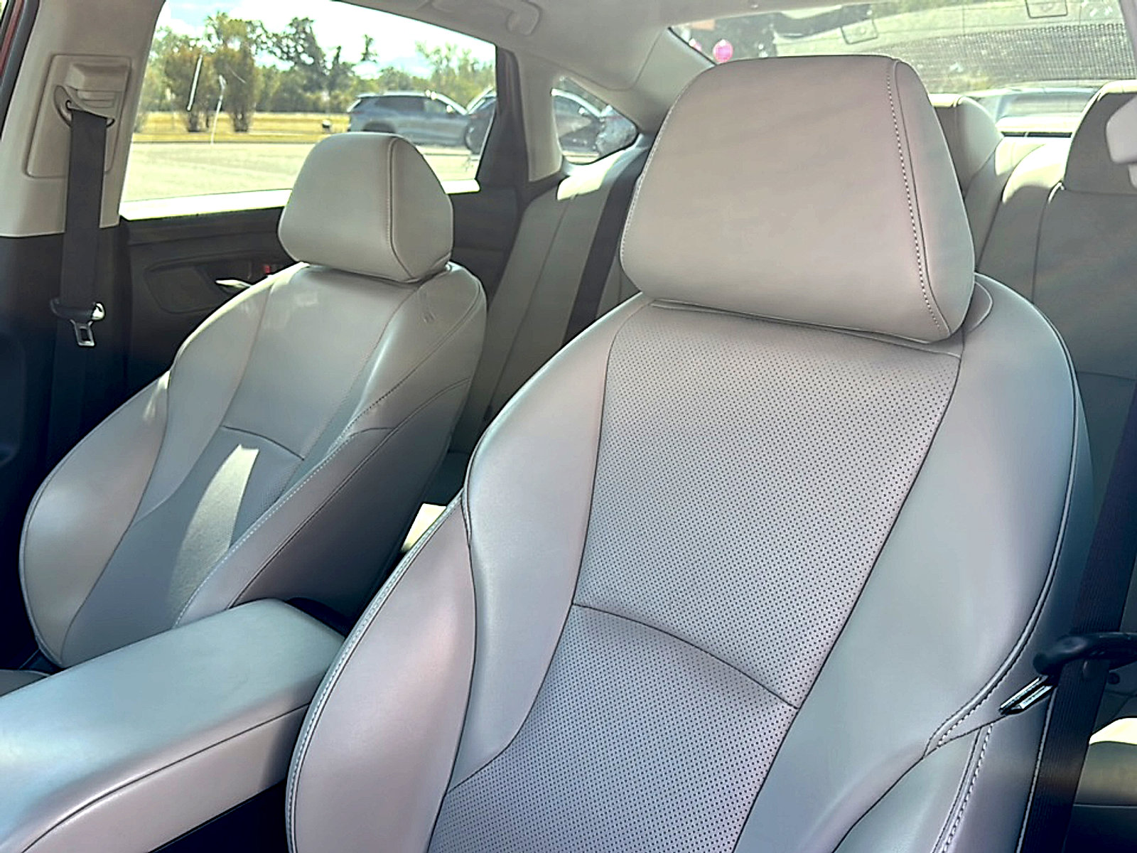 Used 2023 Honda Accord EX-L image 14